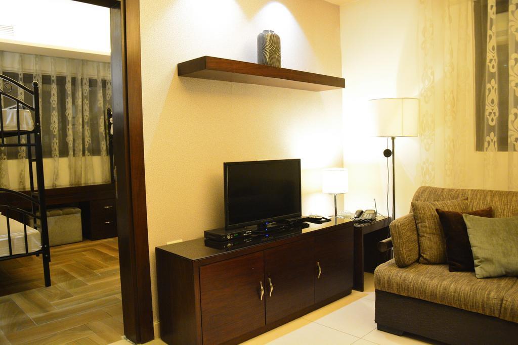 Nadine Hotel Suites Amman Exteriör bild
